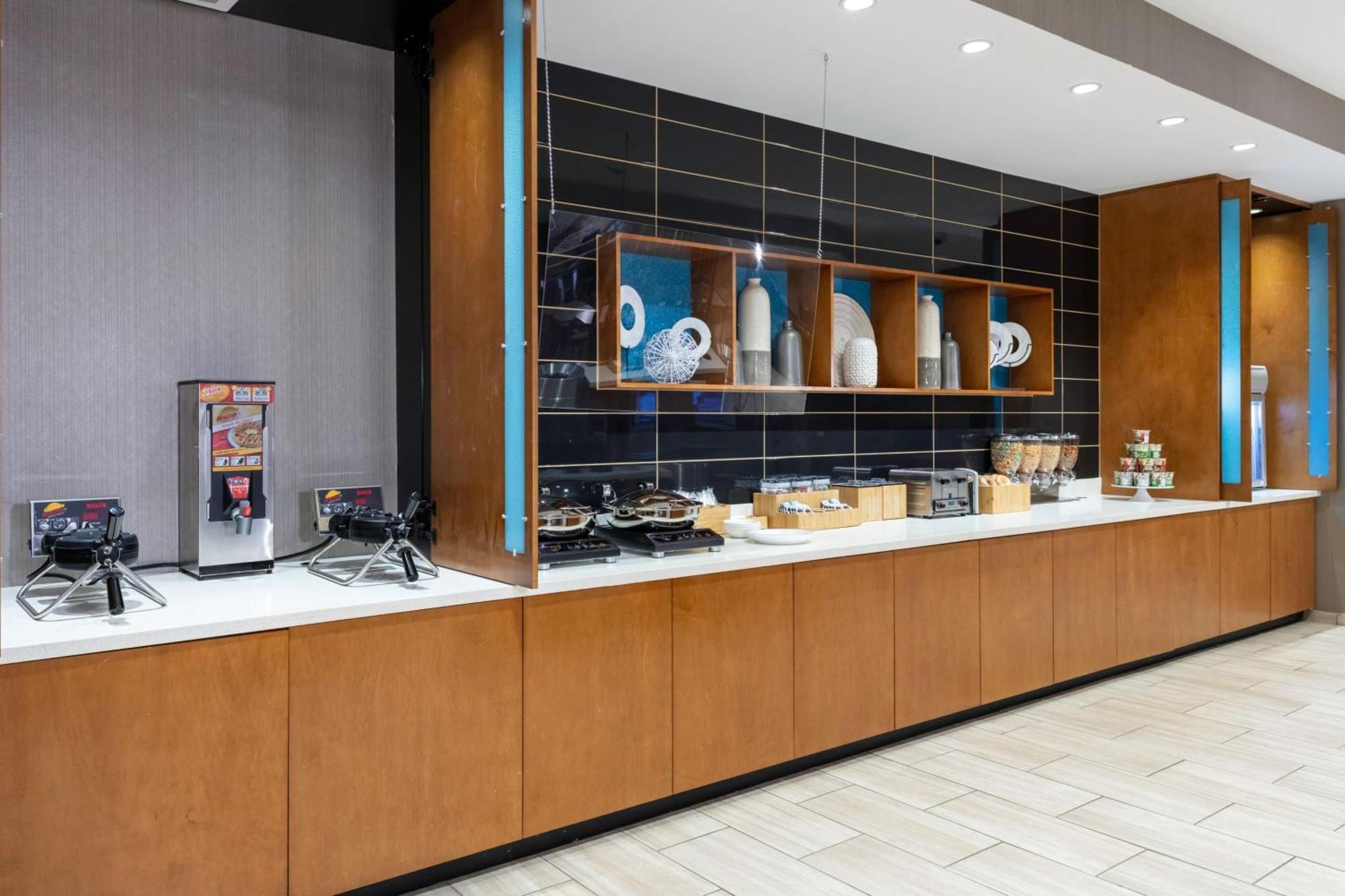Springhill Suites By Marriott Suwanee Johns Creek Exterior foto